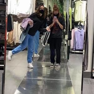 Meet your Posher, Rachelle